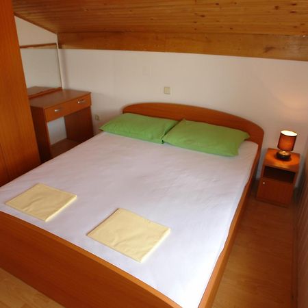 Apartments Dinko 诺瓦利娅 外观 照片