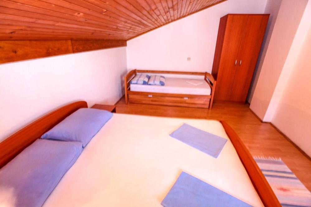 Apartments Dinko 诺瓦利娅 外观 照片